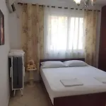 Апартаменты Shtepi Plazhi *