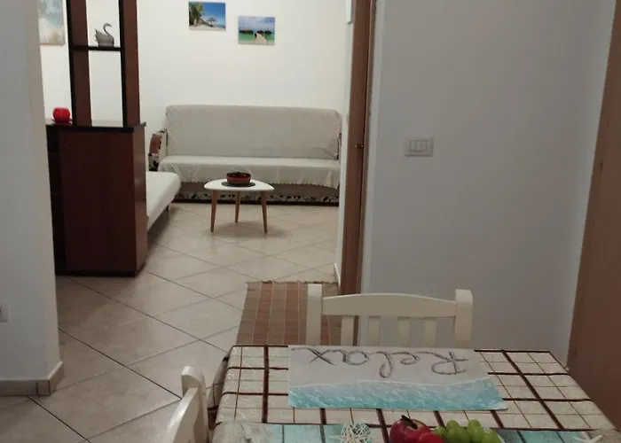 Апартаменты Shtepi Plazhi *